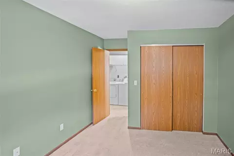 Bedroom - 431 Pheasant Ln, Moro, IL 62067 photo 8 of 8