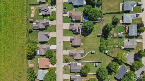 View/Area - 431 Pheasant Ln, Moro, IL 62067 photo 2 of 15