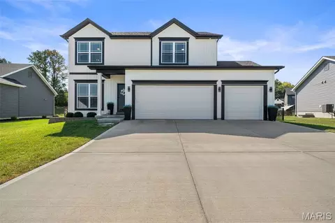 536 Lakewood Dr, Moscow Mills, MO 63362