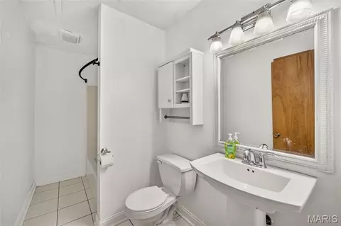 Bath - 11741 County Road 385, Holts Summit, MO 65043 photo 3 of 6