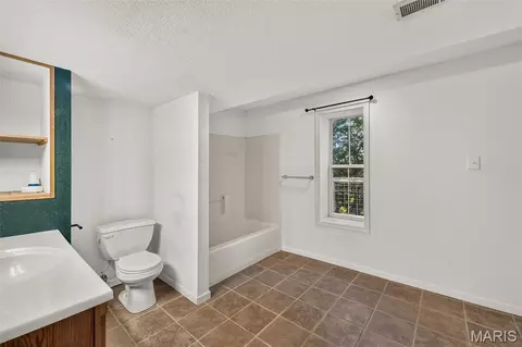 Bath - 11741 County Road 385, Holts Summit, MO 65043 photo 6 of 6