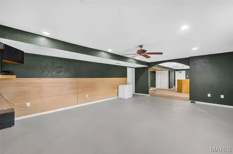 Living - 11741 County Road 385, Holts Summit, MO 65043 photo 2 of 2