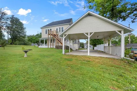 Exterior - 203 S Bellevue St, Jackson, MO 63755 photo 8 of 18