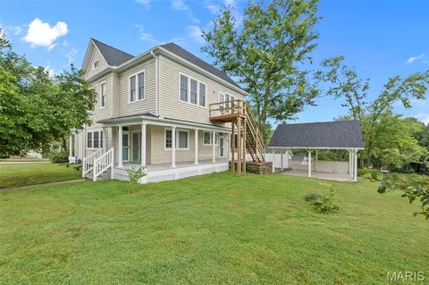 Exterior - 203 S Bellevue St, Jackson, MO 63755 photo 7 of 18