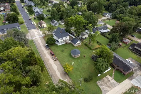 View/Area - 203 S Bellevue St, Jackson, MO 63755 photo 4 of 4