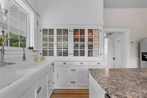 Kitchen - 203 S Bellevue St, Jackson, MO 63755 photo 3 of 8