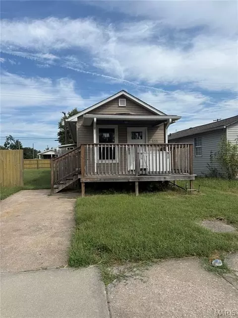 2830 W 20th St, Granite City, IL 62040