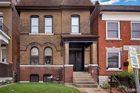 3818 Blaine Ave, Saint Louis, MO 63110