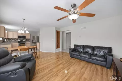 Living - 64 Brimstone Cor, O'fallon, MO 63366 photo 4 of 4