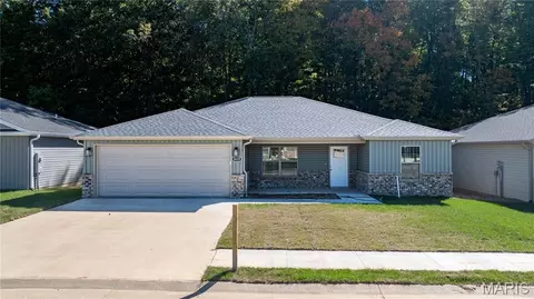 Exterior - 5419 Flatrock Trce, Jackson, MO 63755 photo 2 of 7