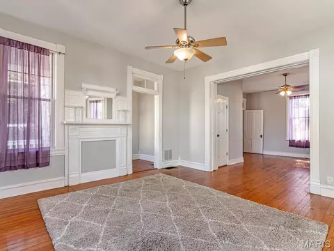 Living - 210 W 4th St, Waterloo, IL 62298 photo 4 of 5
