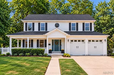 1007 N Clay Ave, Kirkwood, MO 63122