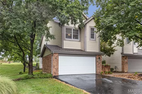 12937 Autumn Fields Ct, Saint Louis, MO 63146