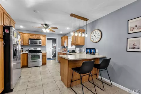 Kitchen - 102 Stull Dr, Benton, MO 63736 photo 1 of 4