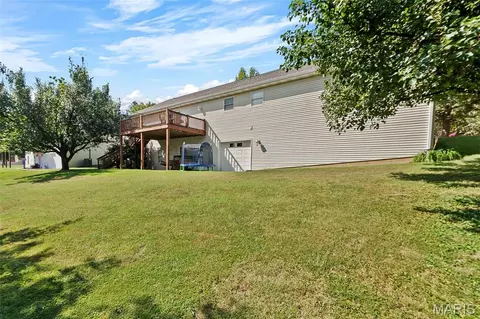 Exterior - 102 Stull Dr, Benton, MO 63736 photo 6 of 10
