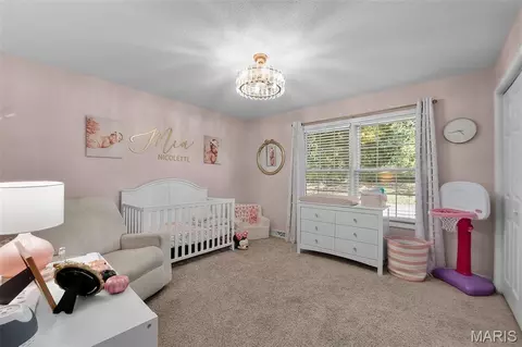 Bedroom - 102 Stull Dr, Benton, MO 63736 photo 2 of 4
