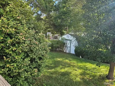 Exterior - 404 Duchesne Ave, O'fallon, MO 63366 photo 2 of 4