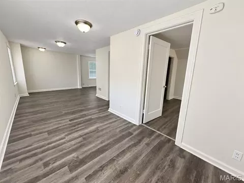 Living - 2108 Main St, Alton, IL 62002 photo 4 of 4