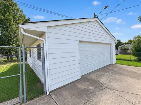 Other - 2108 Main St, Alton, IL 62002 photo 4 of 5