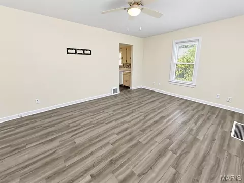 Living - 2108 Main St, Alton, IL 62002 photo 2 of 4