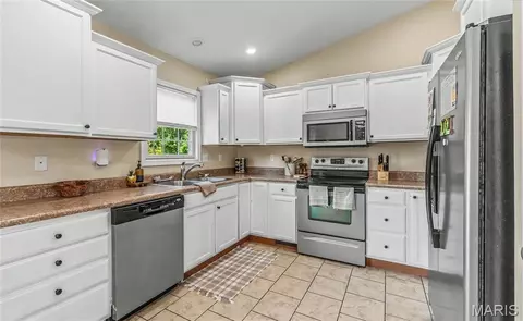 Kitchen - 2707 Cooper St, Rolla, MO 65401 photo 1 of 2