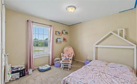Bedroom - 2707 Cooper St, Rolla, MO 65401 photo 3 of 5