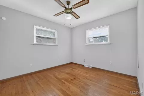 Bedroom - 208 Hill Dr, Gray Summit, MO 63039 photo 4 of 5