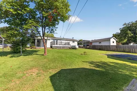 Exterior - 208 Hill Dr, Gray Summit, MO 63039 photo 9 of 13
