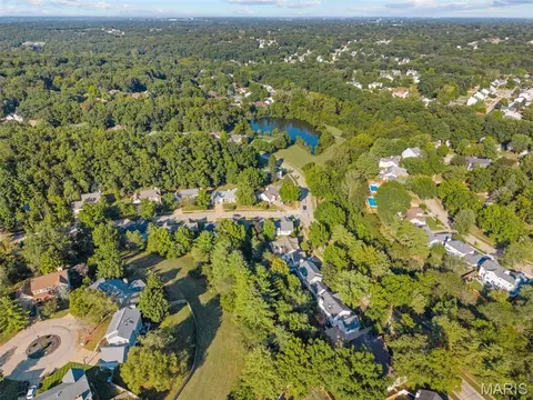 View/Area - 16500 Thunderhead Canyon Ct, Ballwin, MO 63011 photo 1 of 3