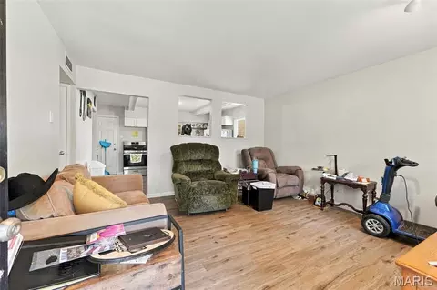 Other - 512 Eggering Dr, O'fallon, MO 63366 photo 6 of 10