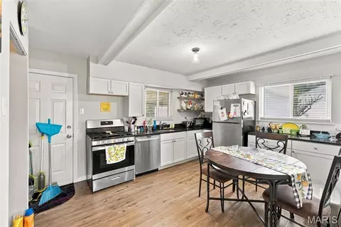 Kitchen - 512 Eggering Dr, O'fallon, MO 63366 photo 1 of 3
