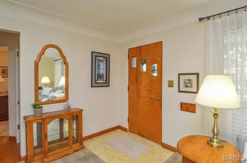 Entry Way - 17 Blackburn Dr, Belleville, IL 62226 photo 1 of 1