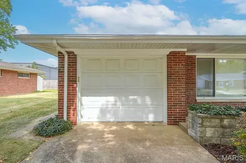 Other - 17 Blackburn Dr, Belleville, IL 62226 photo 1 of 4