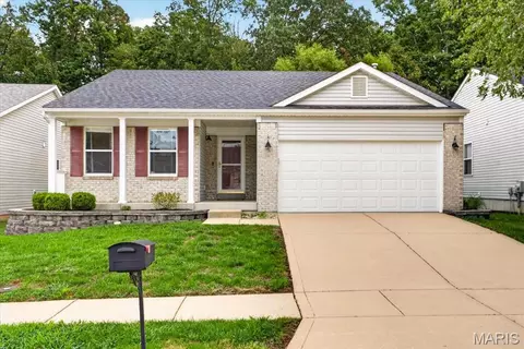 1158 Liberty Xing, Herculaneum, MO 63048