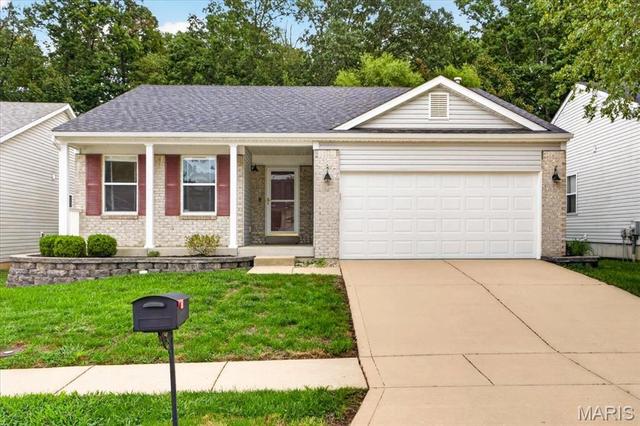 1158 Liberty Xing, Herculaneum, MO 63048
