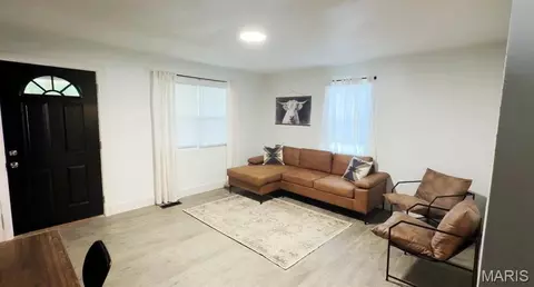 Other - 1003 E 3rd St, Salem, MO 65560 photo 3 of 6