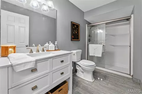 Bath - 2203 Catawissa Rd, Pacific, MO 63069 photo 1 of 1