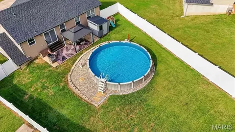 Exterior - 2829 Mallard Ct, Imperial, MO 63052 photo 8 of 8
