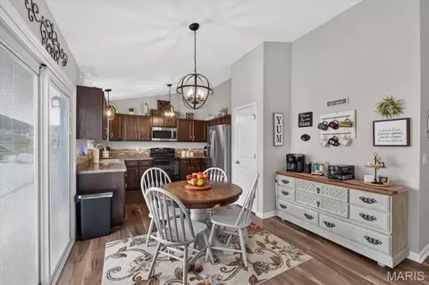 Dining - 2829 Mallard Ct, Imperial, MO 63052 photo 1 of 1