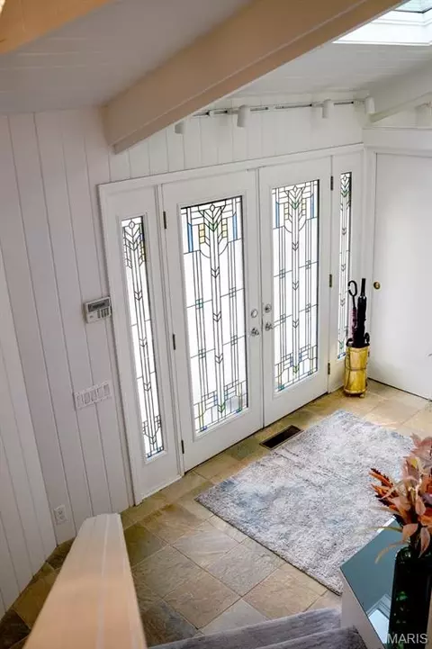 Entry Way - 1114 S Perrine Ave, Centralia, IL 62801 photo 2 of 11