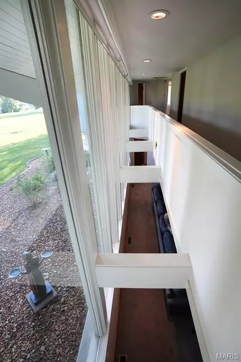 Entry Way - 1114 S Perrine Ave, Centralia, IL 62801 photo 11 of 11
