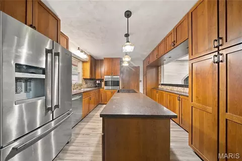 Kitchen - 47 W Nottingham Cir, Sullivan, MO 63080 photo 1 of 3