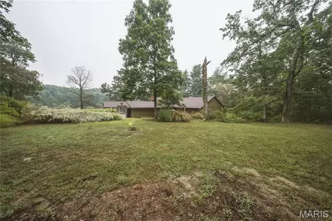 Exterior - 47 W Nottingham Cir, Sullivan, MO 63080 photo 13 of 24