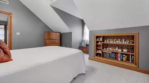 Bedroom - 2371 Highway 100, Hermann, MO 65041 photo 5 of 9