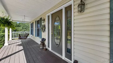 Exterior - 2371 Highway 100, Hermann, MO 65041 photo 4 of 21
