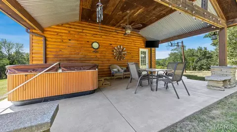 Exterior - 2371 Highway 100, Hermann, MO 65041 photo 7 of 21