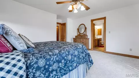 Bedroom - 2371 Highway 100, Hermann, MO 65041 photo 3 of 9