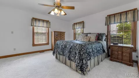 Bedroom - 2371 Highway 100, Hermann, MO 65041 photo 1 of 9