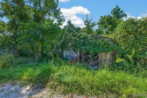 Exterior - 5080 Hillcrest Rd, Arnold, MO 63010 photo 5 of 10