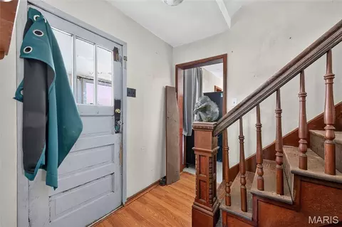 Entry Way - 5080 Hillcrest Rd, Arnold, MO 63010 photo 1 of 3
